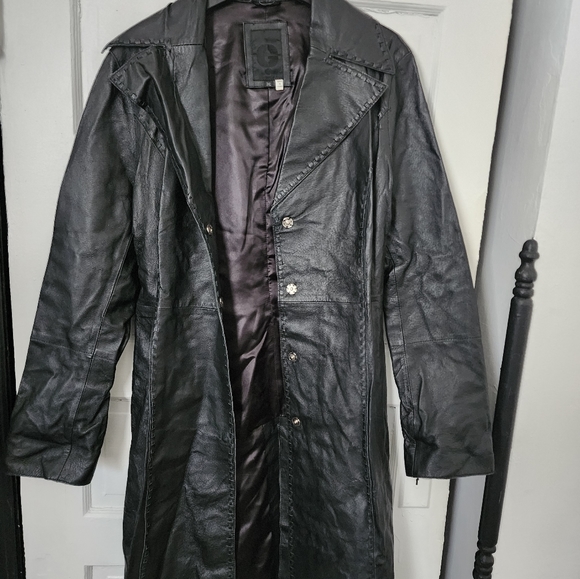 3XL Leather Trench Jacket - Picture 3 of 6